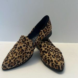 Brand new leopard print flats